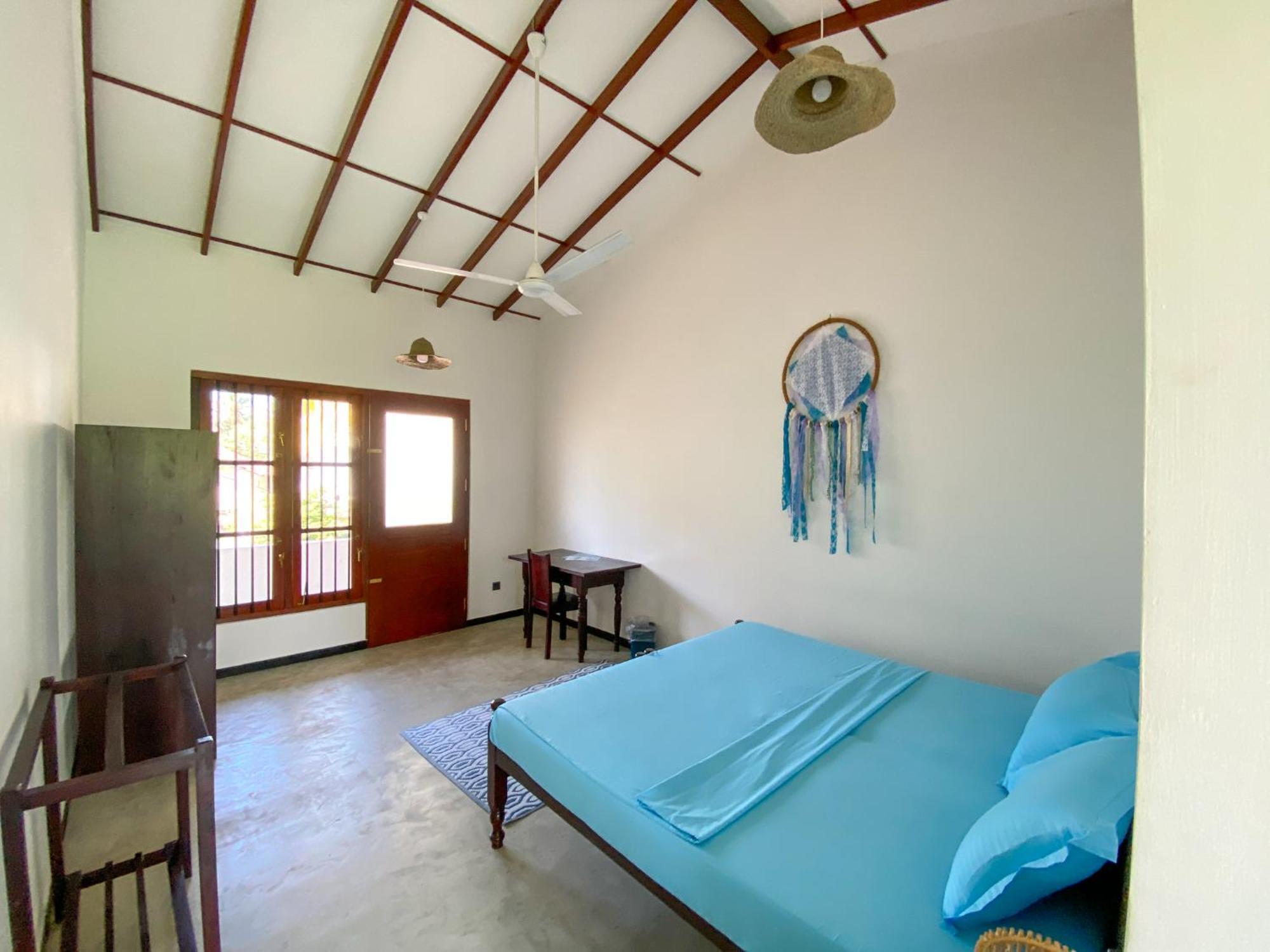 The Calm Palm Hotel Hikkaduwa Exterior photo